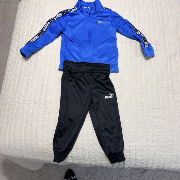 Toddlers Puma Sweatsuit Top And Bottom | 2T | Blue & Black - Picture 1 of 7